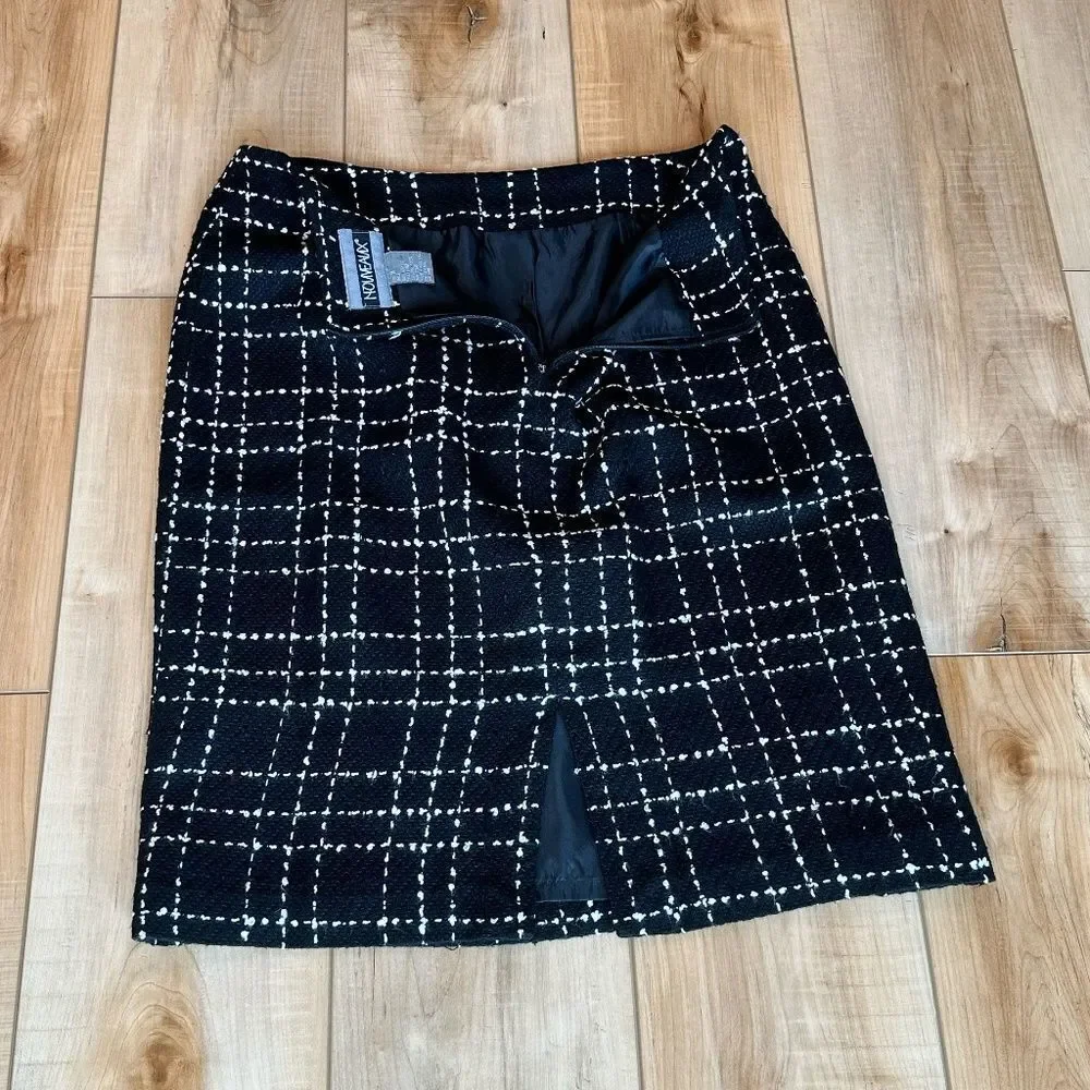 Nouveaux Pencil Lined Skirt Black & White Pattern Size 8